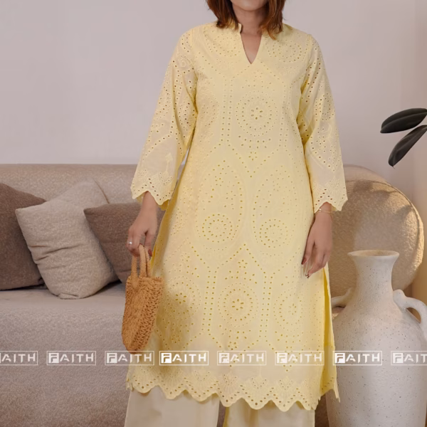 YOLA KURTHI SET